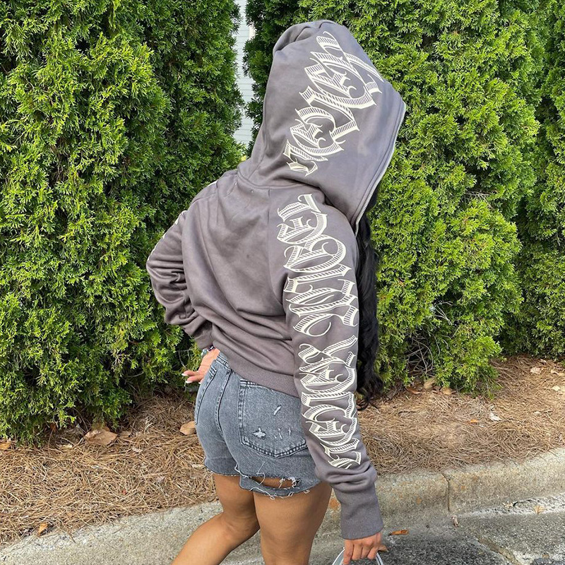 هودي نسائي قصير بسحاب، بتصميم  - مراجعة Embroidery Zip Up Hoodie وسعره