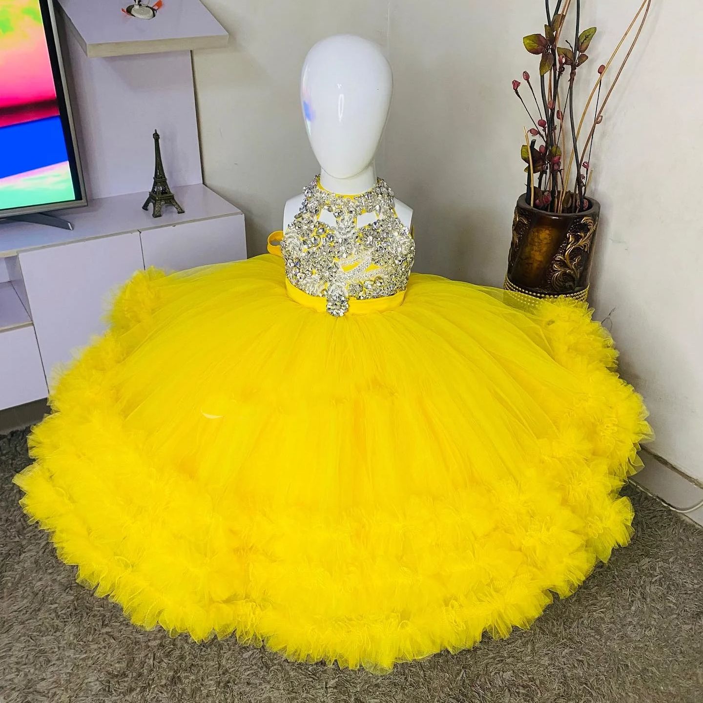 فستان فتاة الزهور الصفراء الرا - مراجعة Embroidery Yellow Flower وسعره