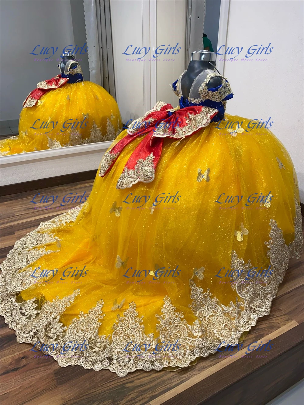جودة الفراشة زين جميل زهرة فتا - مراجعة Embroidery Yellow Flower وسعره