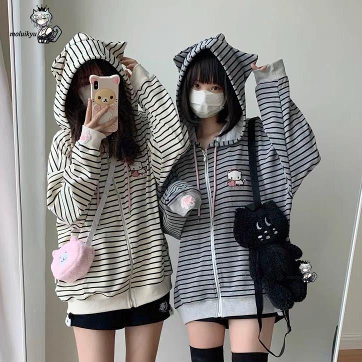 سترة نسائية مخططة بسحّاب على ط - مراجعة Embroidery Zip Up Hoodie وسعره
