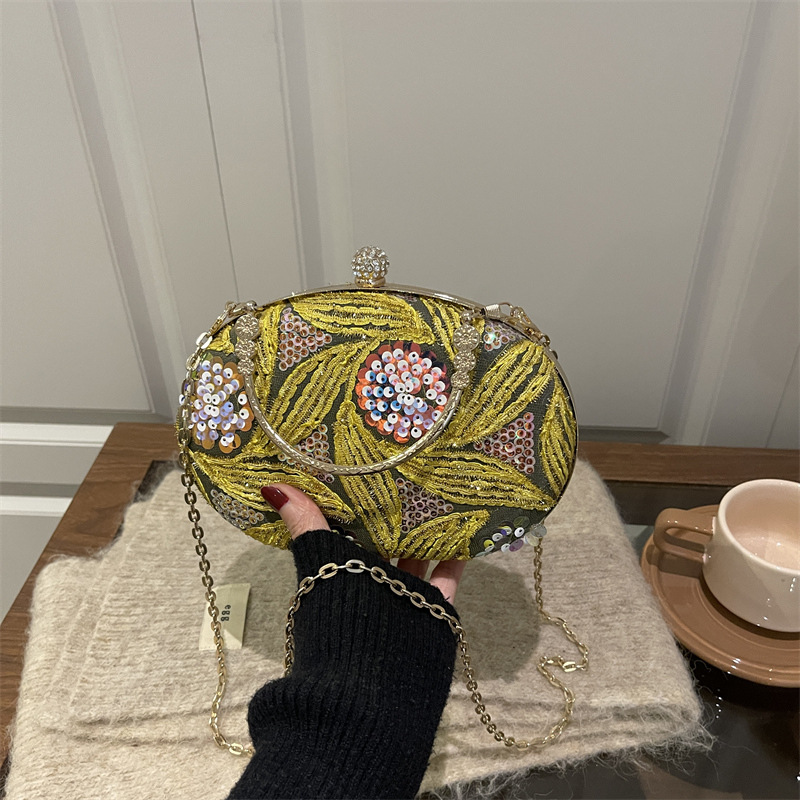 حقيبة يد صغيرة مطرزة بالترتر ع - مراجعة Embroidery Yellow Flower وسعره