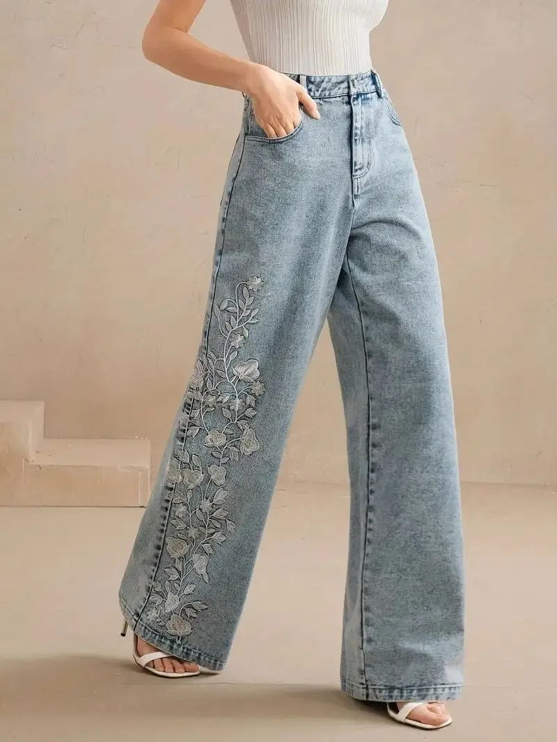 جينز نسائي مستقيم الساق بمقاسا - مراجعة Embroidery Jeans وسعره