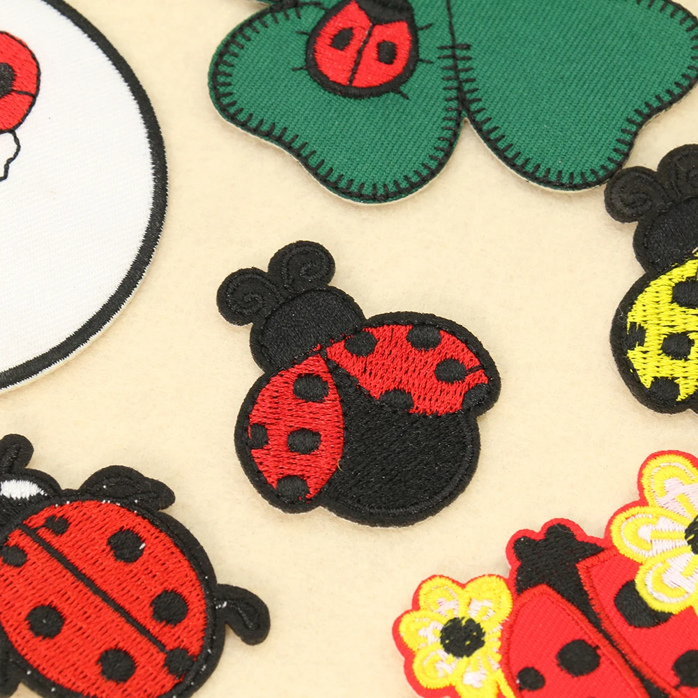 شارات تطريز خنفساء كرتونية لمل - مراجعة Embroidery Lady Bug وسعره