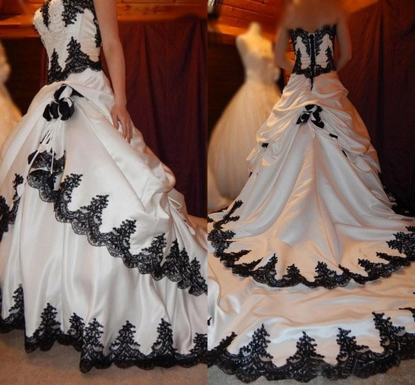 فستان زفاف عتيق الطراز، فساتين - مراجعة Embroidery Gothic وسعره